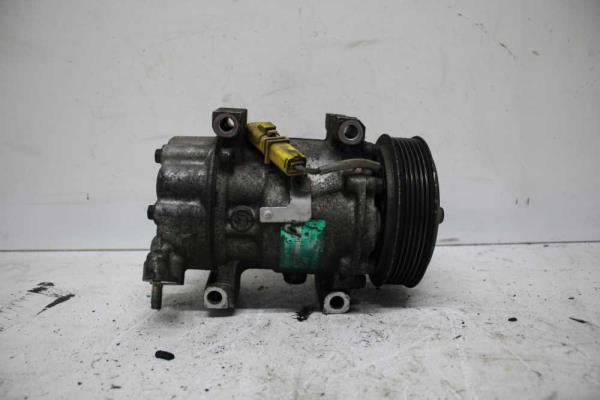 COMPRESSEUR DE CLIMATISATION PSA - Vue 2